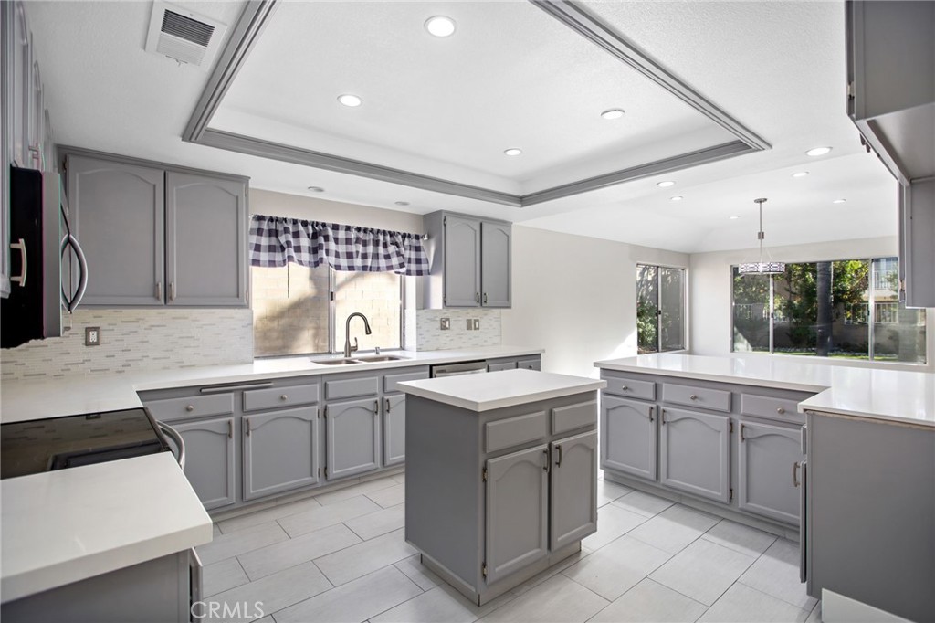 30471 Caliente Place