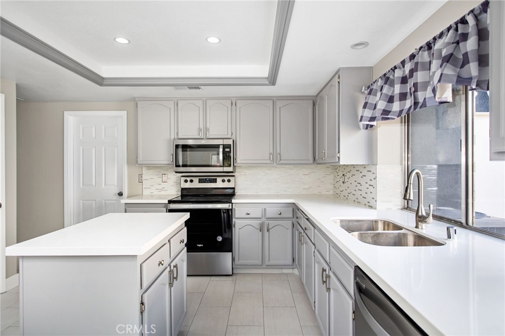 30471 Caliente Place