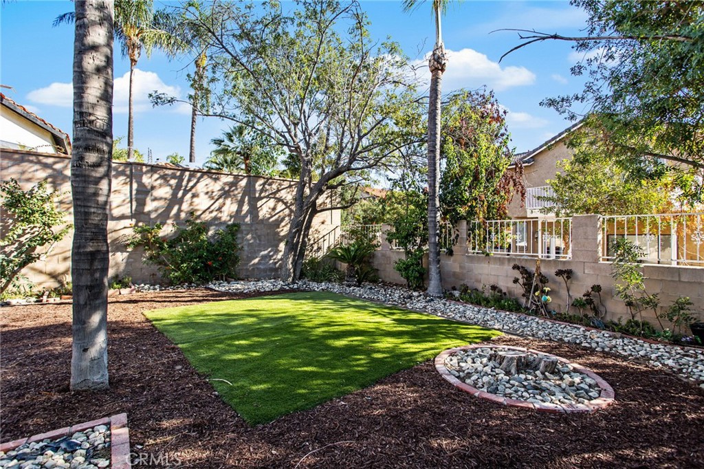 30471 Caliente Place