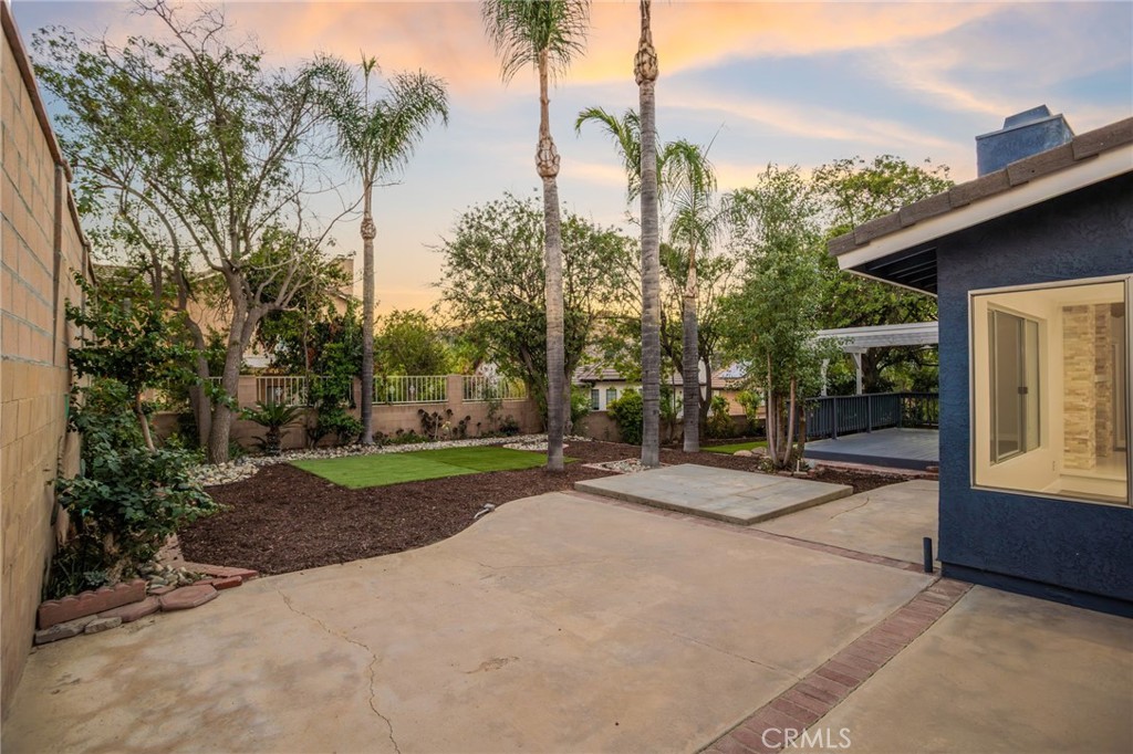 30471 Caliente Place