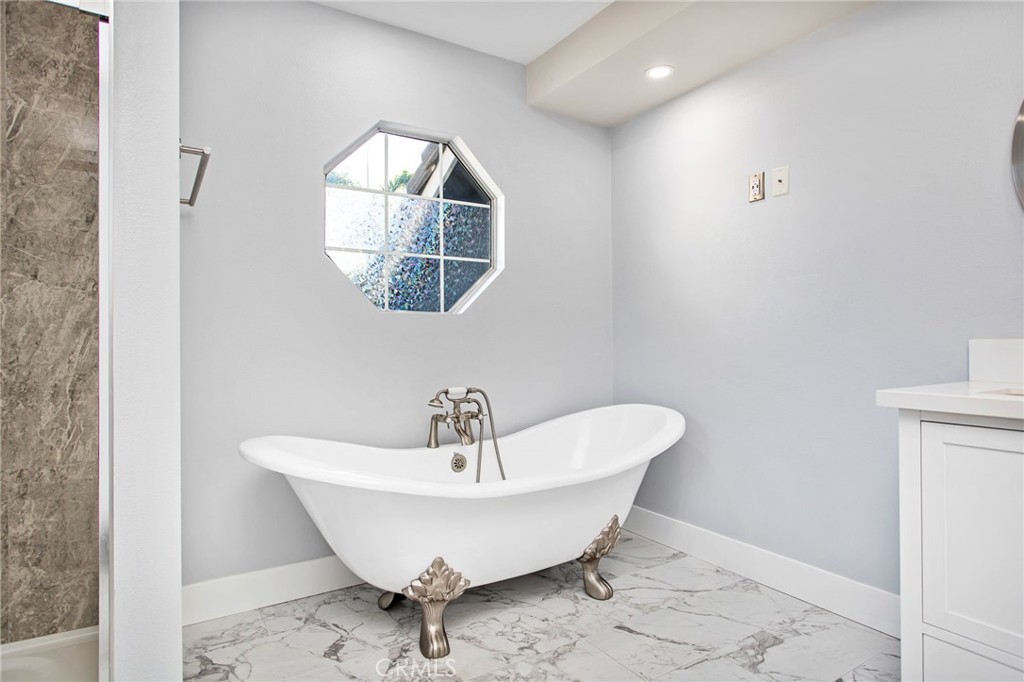 30471 Caliente Place