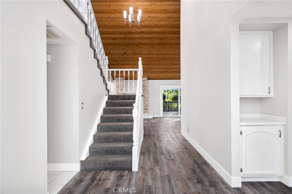 30471 Caliente Place