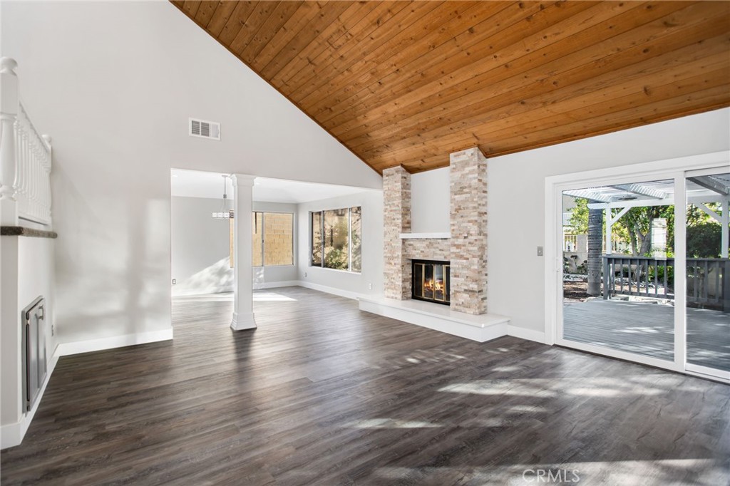 30471 Caliente Place