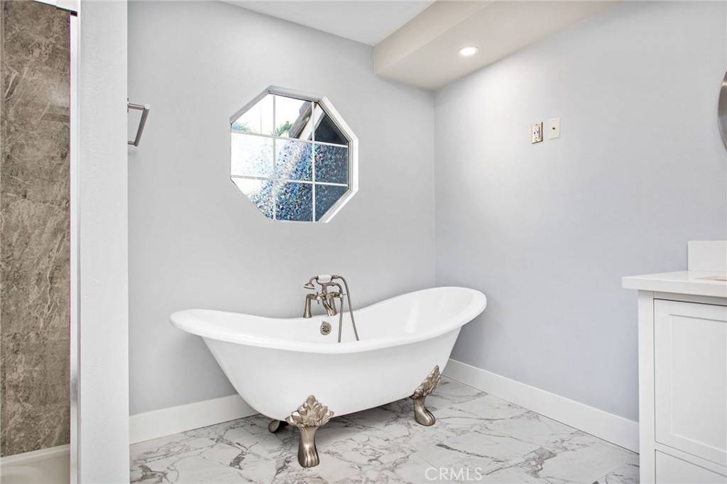 30471 Caliente Place