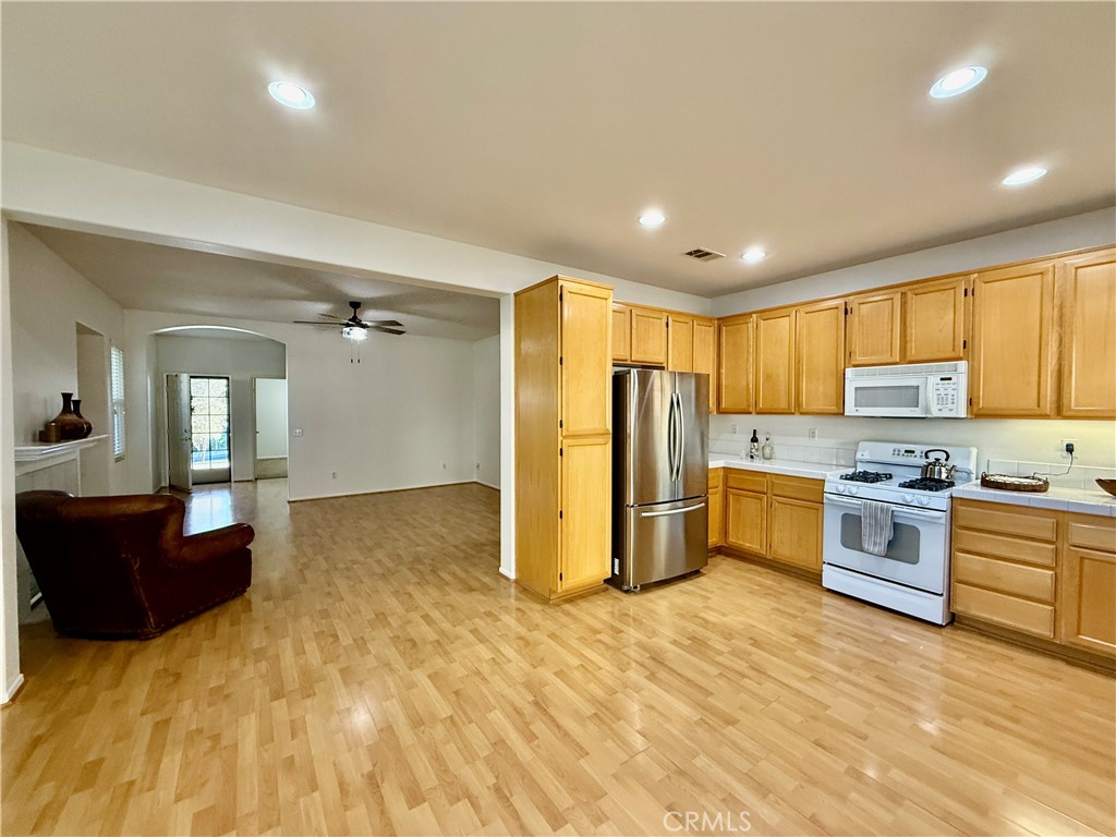 27786 Panorama Hills Drive