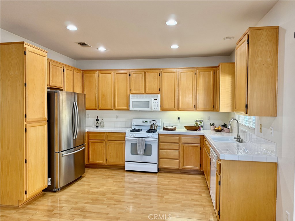 27786 Panorama Hills Drive