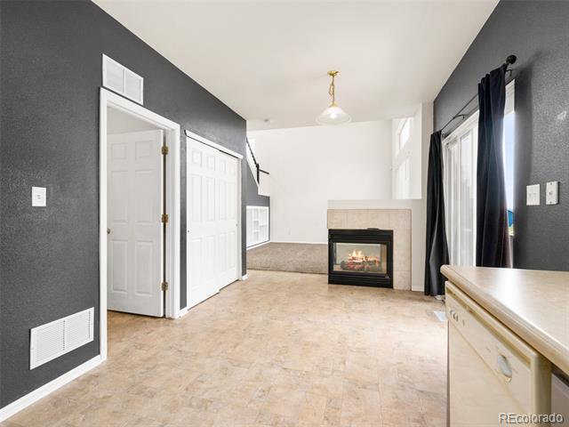 2117 Settlers Drive