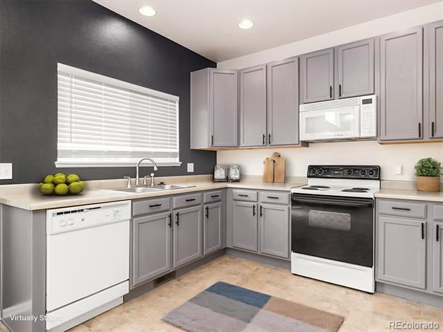 2117 Settlers Drive