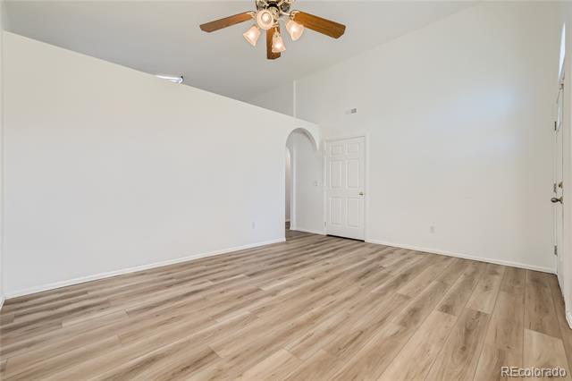 922 Walnutcrest Drive
