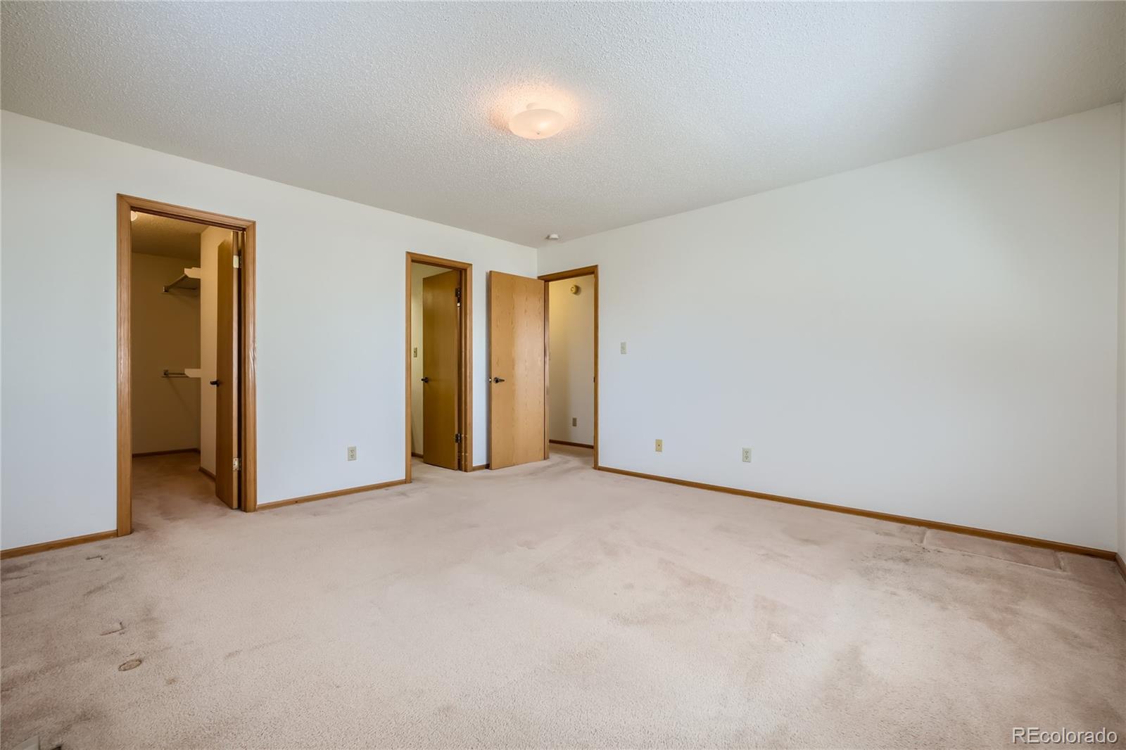 253 S Golfview Drive