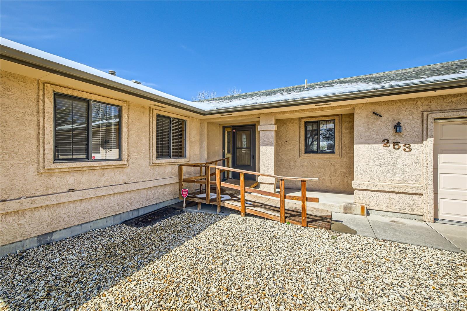 253 S Golfview Drive