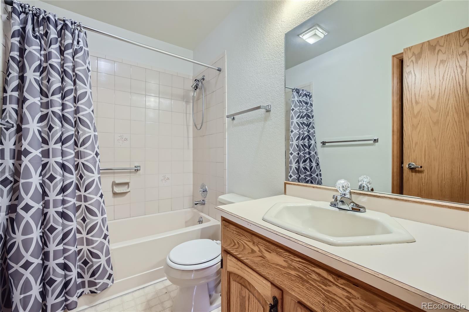 253 S Golfview Drive