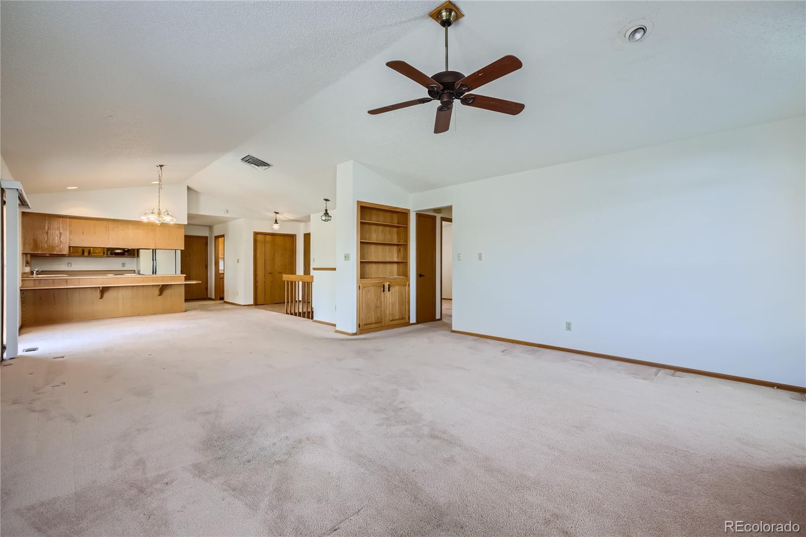 253 S Golfview Drive