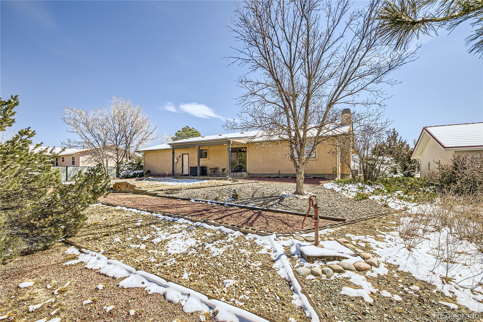 253 S Golfview Drive