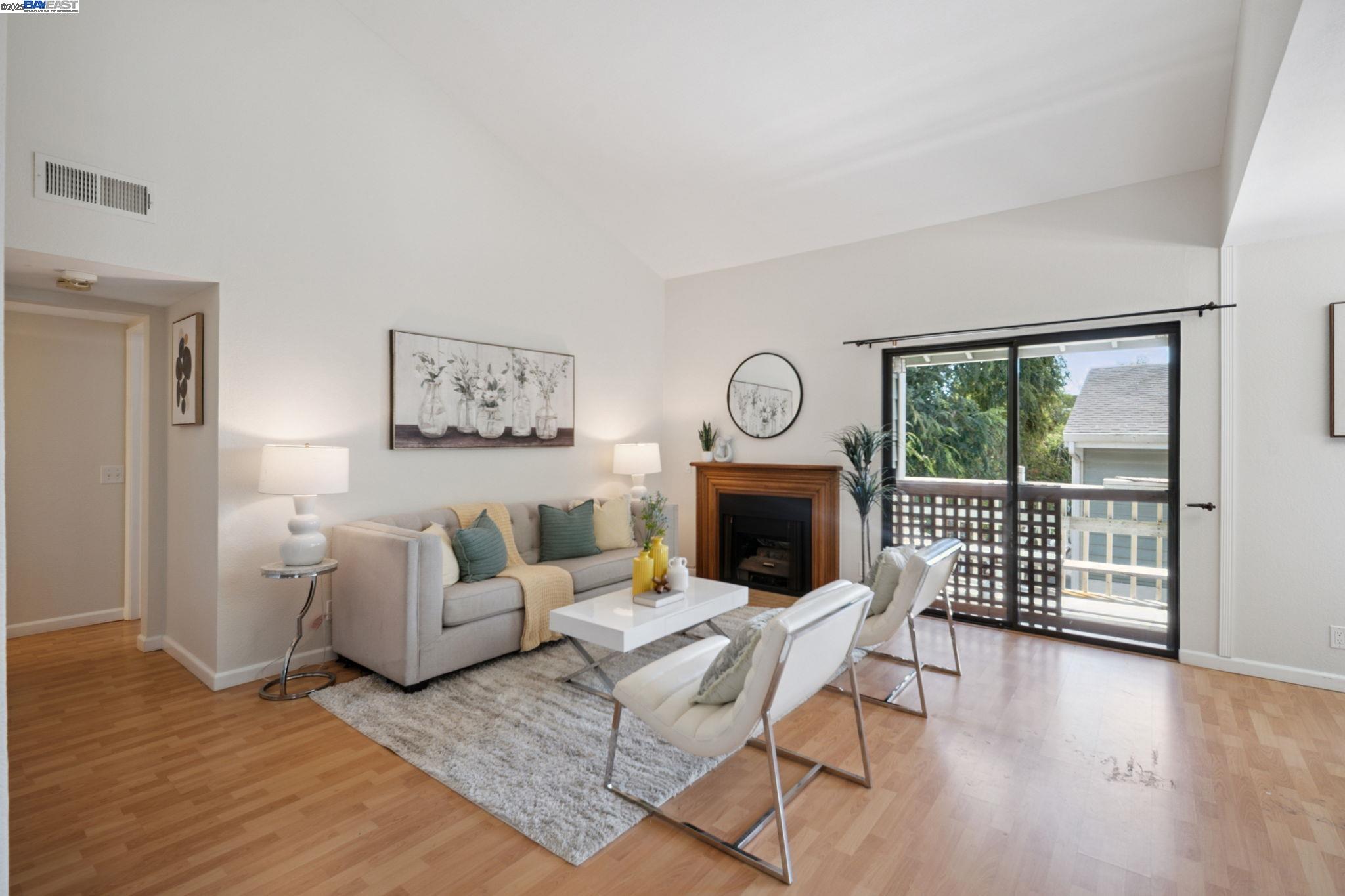 3443 Pepperwood Ter # 301