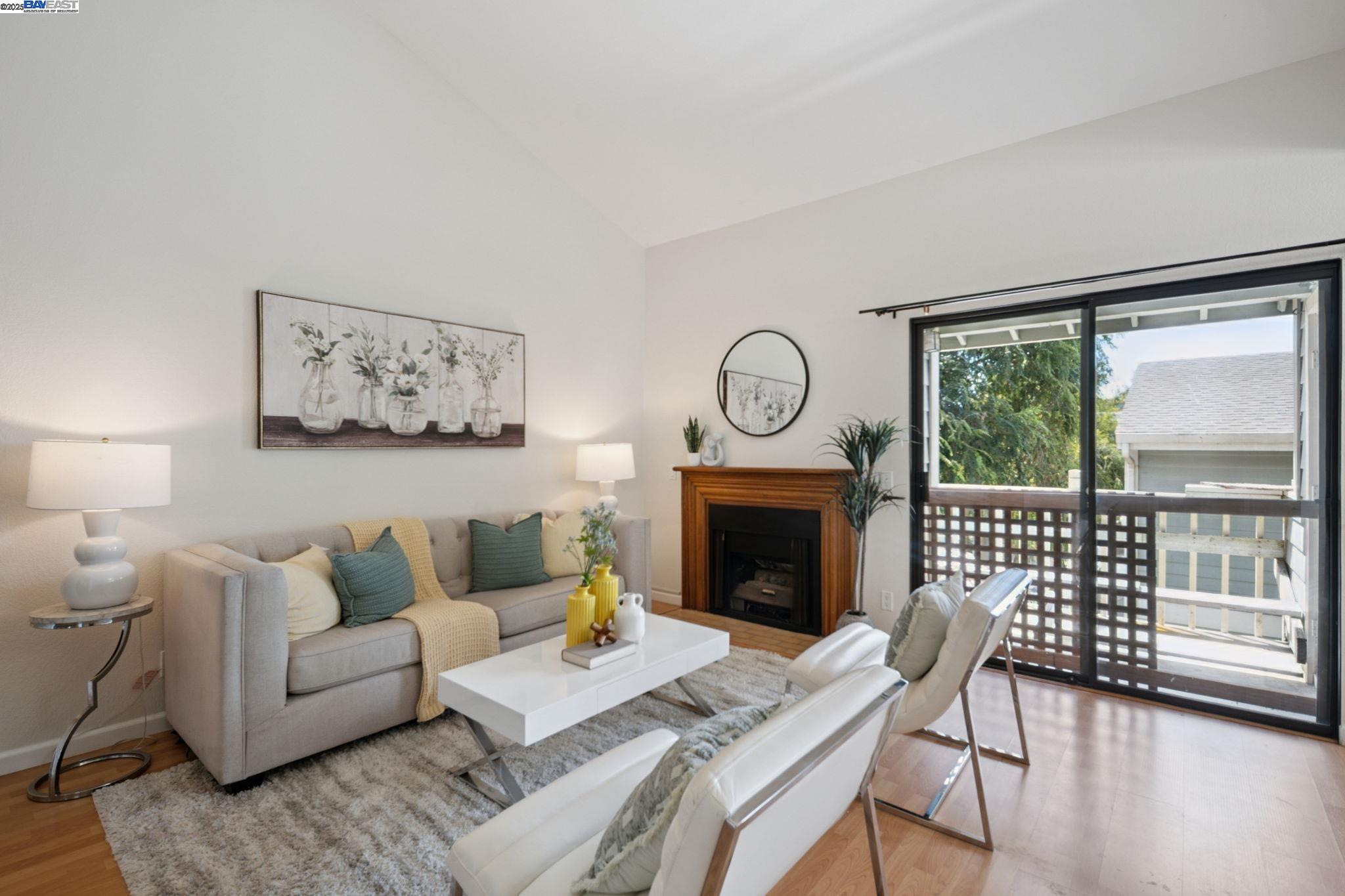 3443 Pepperwood Ter # 301