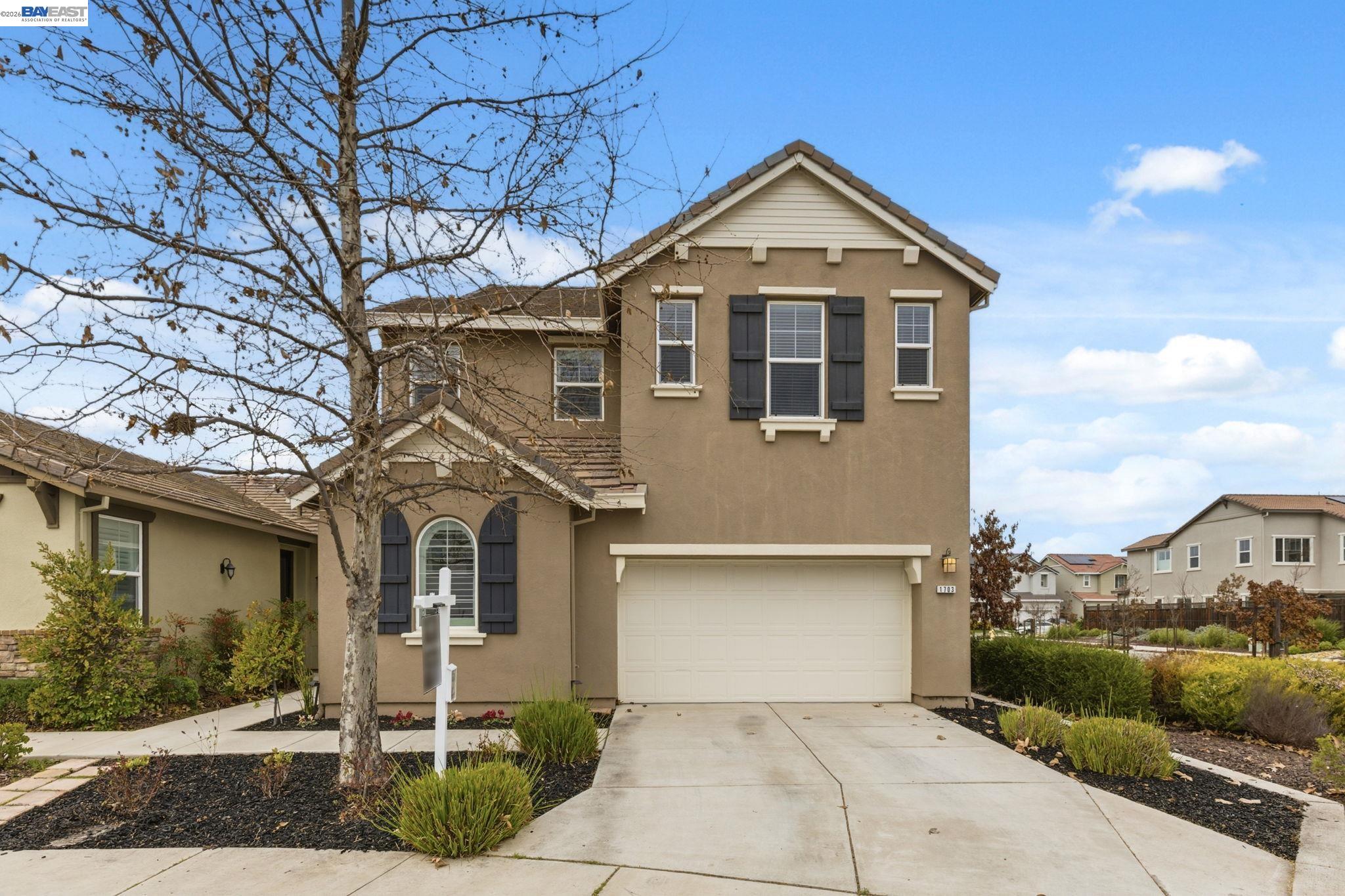 1703 Solano Court