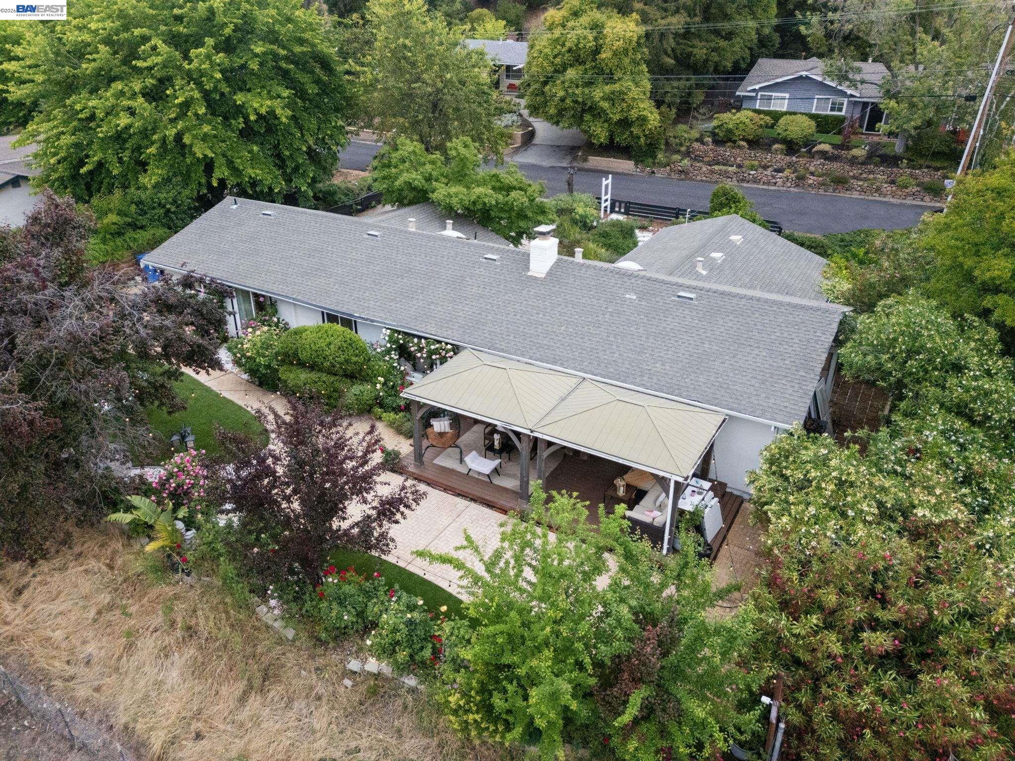 656 La Vista Rd