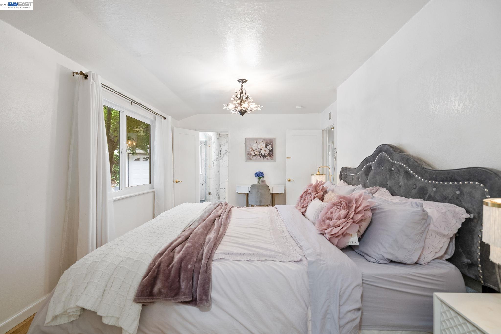 656 La Vista Rd