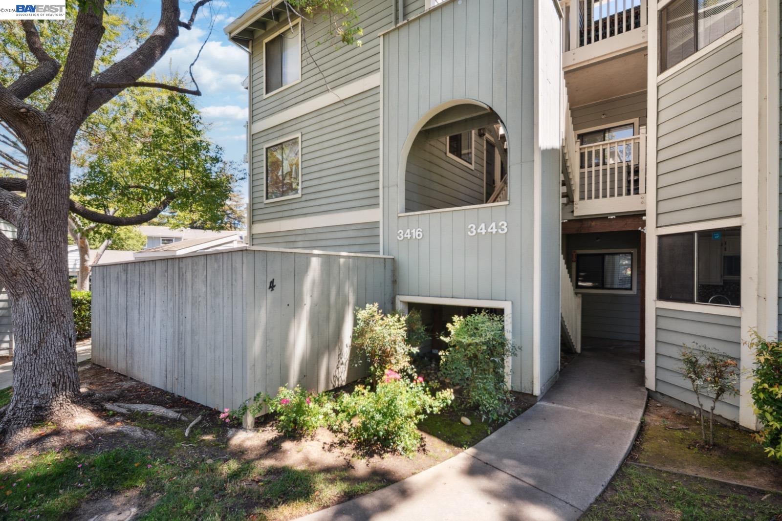 3443 Pepperwood Ter # 301