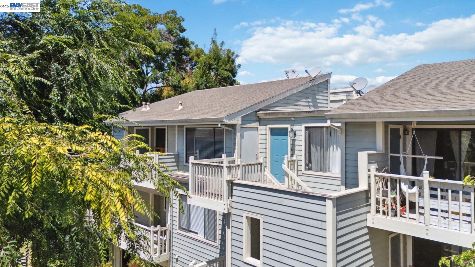 3443 Pepperwood Ter # 301