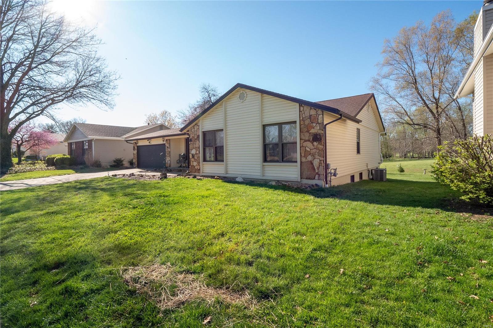 1701 Country Acres Drive