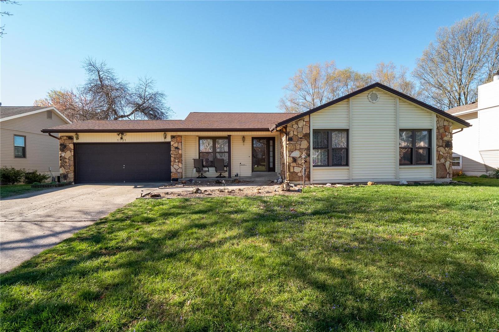1701 Country Acres Drive