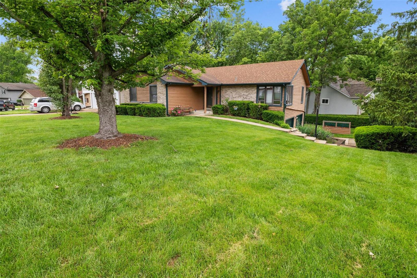 626 Lakewood Drive