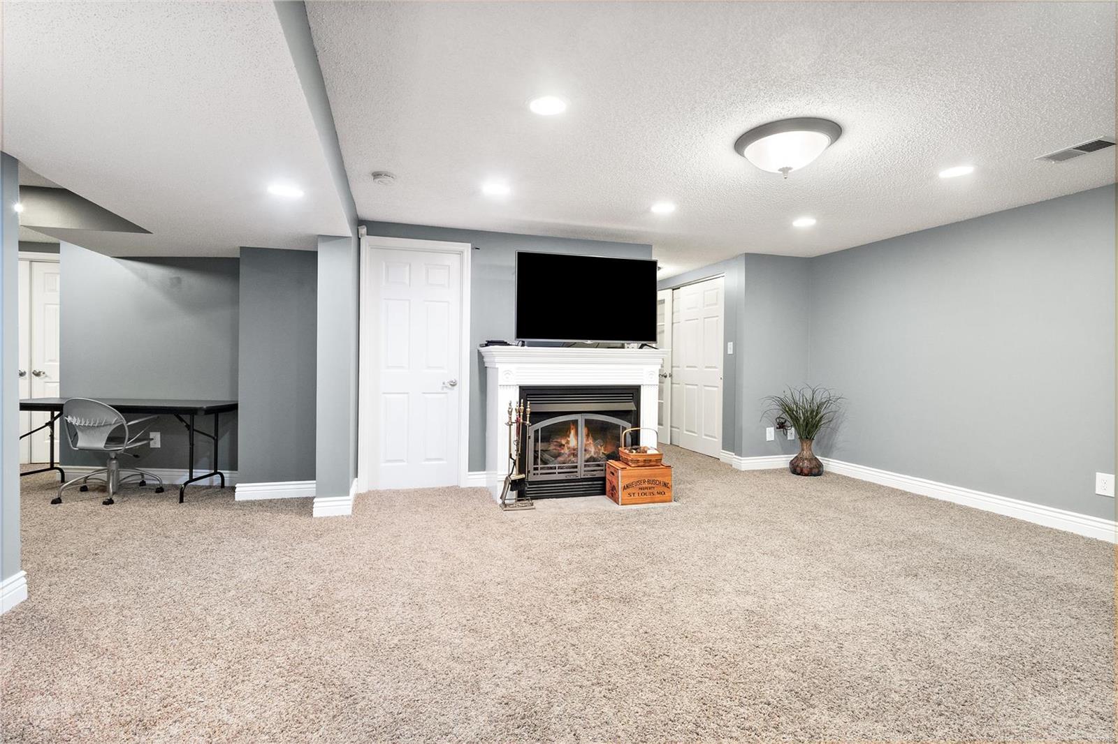 612 River Moss Drive
