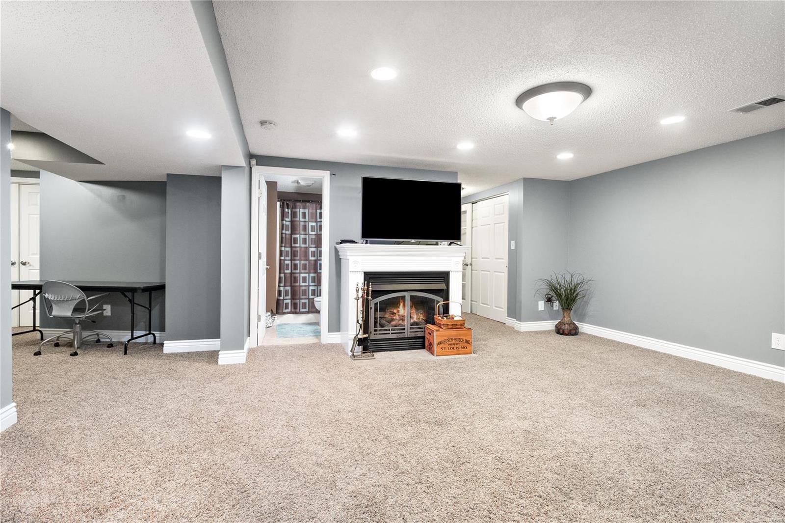 612 River Moss Drive