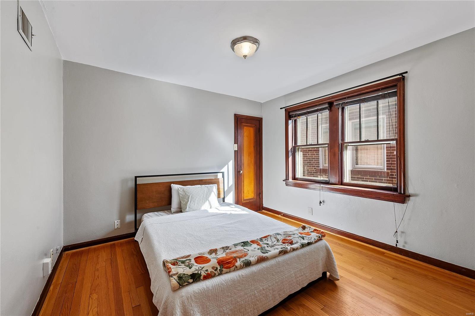 3920 Loughborough Avenue