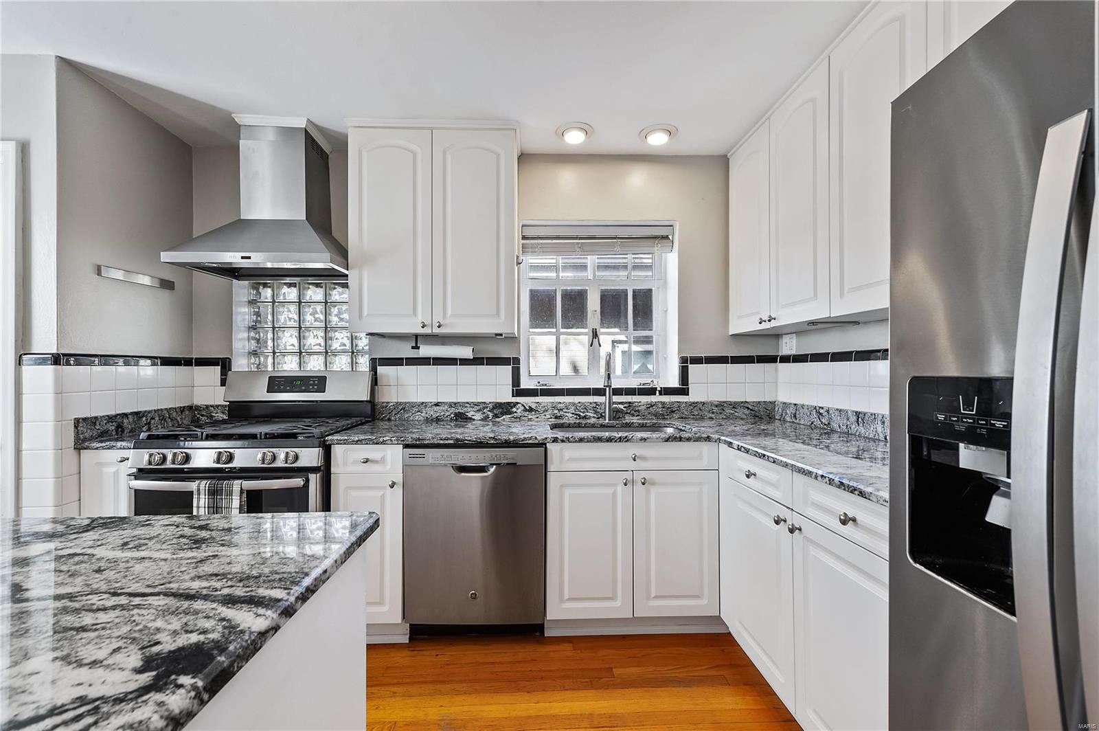3920 Loughborough Avenue