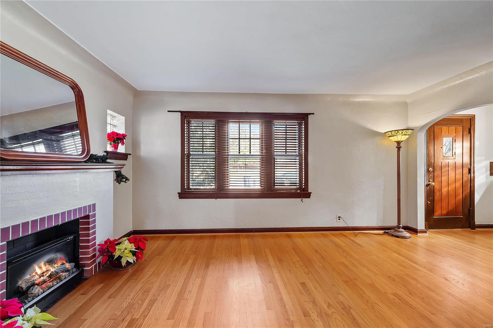 3920 Loughborough Avenue