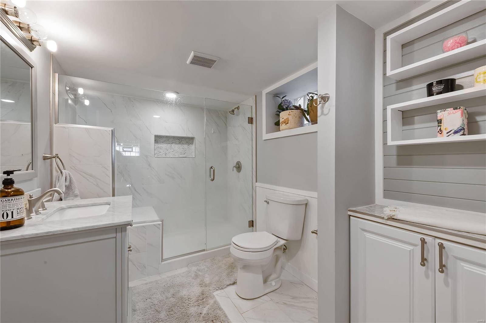 3920 Loughborough Avenue