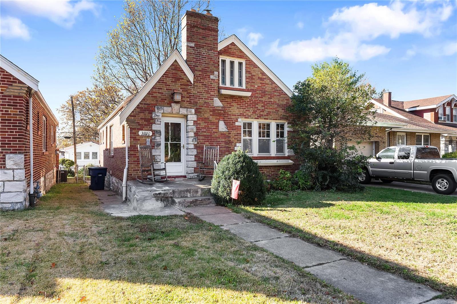 3920 Loughborough Avenue