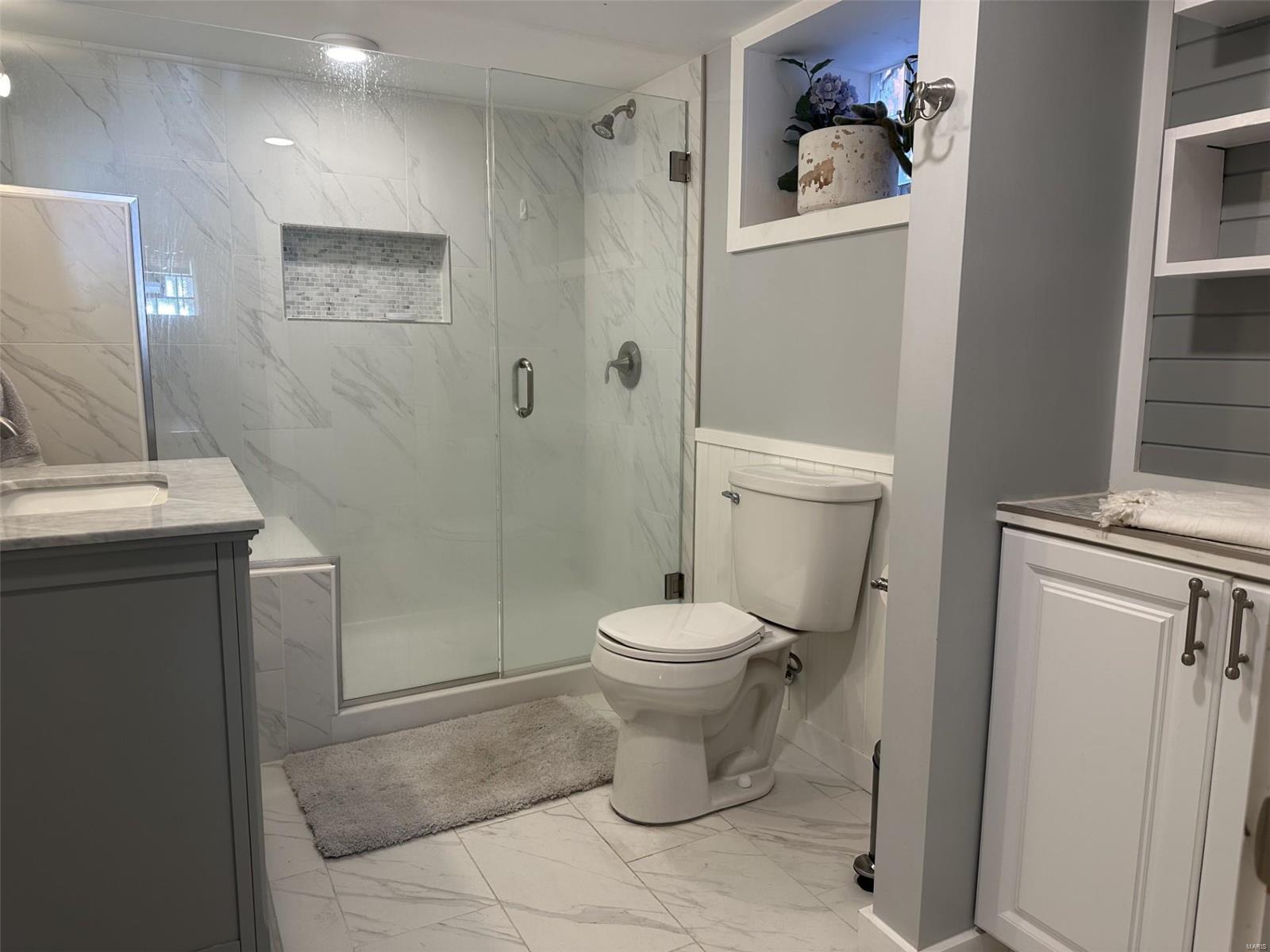 3920 Loughborough Avenue