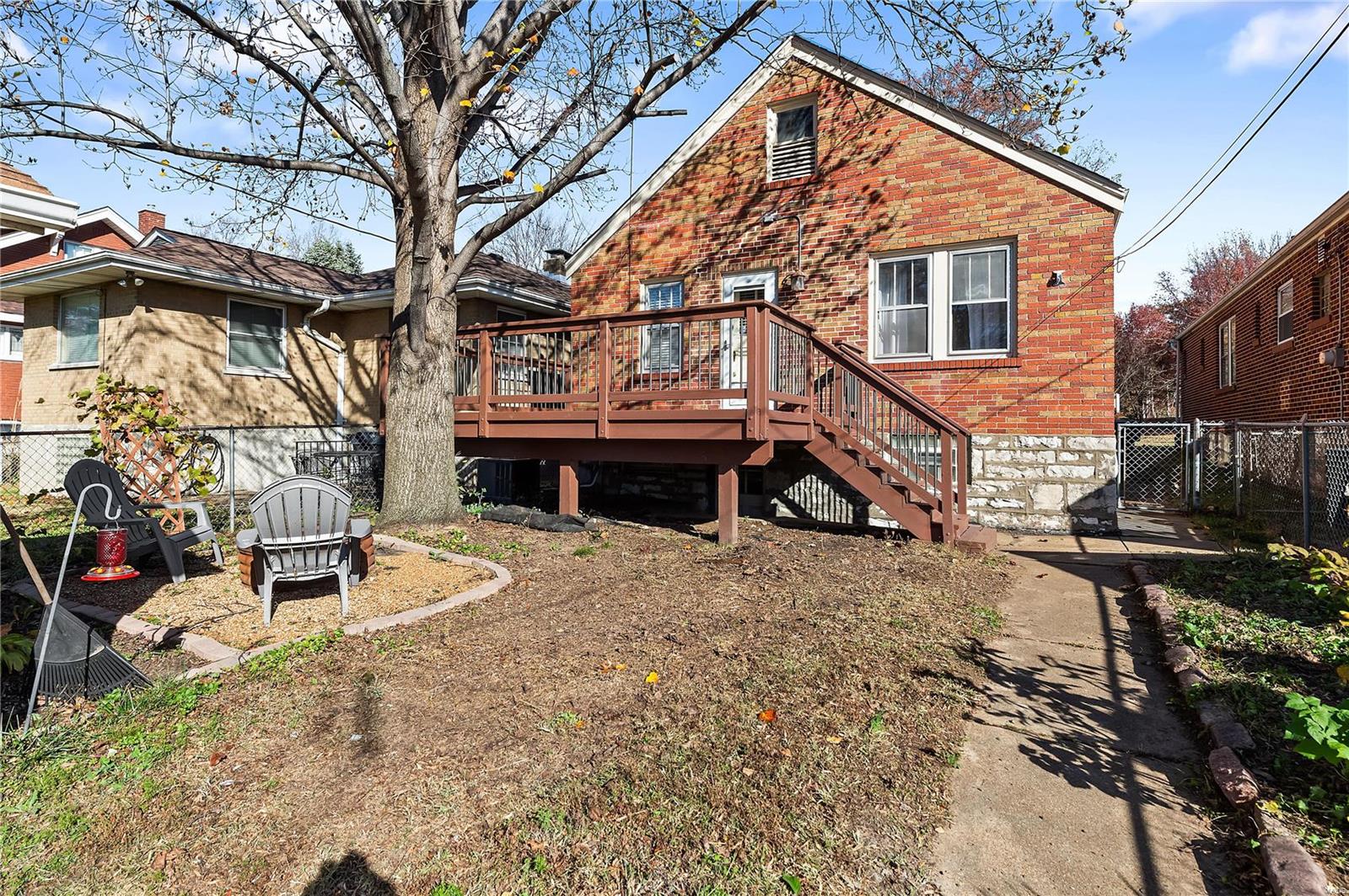 3920 Loughborough Avenue