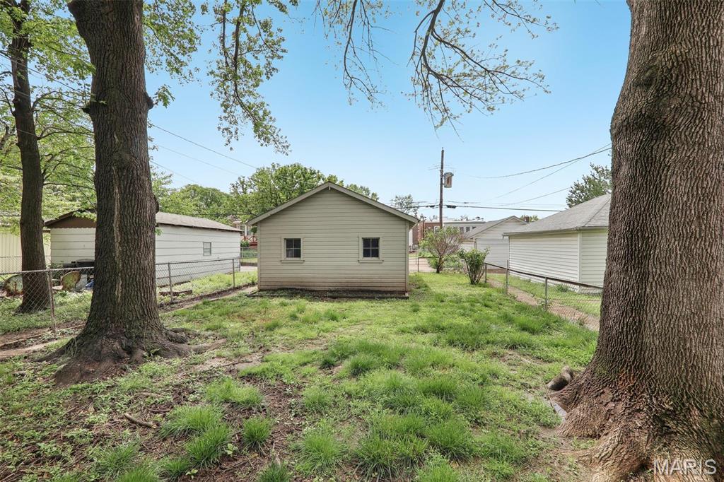 4942 Bonita Avenue