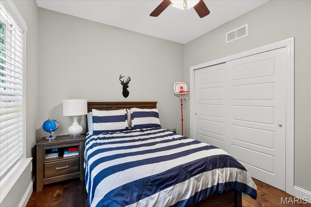 1011 Frisco Hollows Road