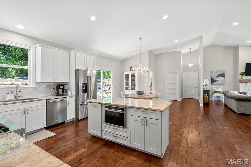 1011 Frisco Hollows Road