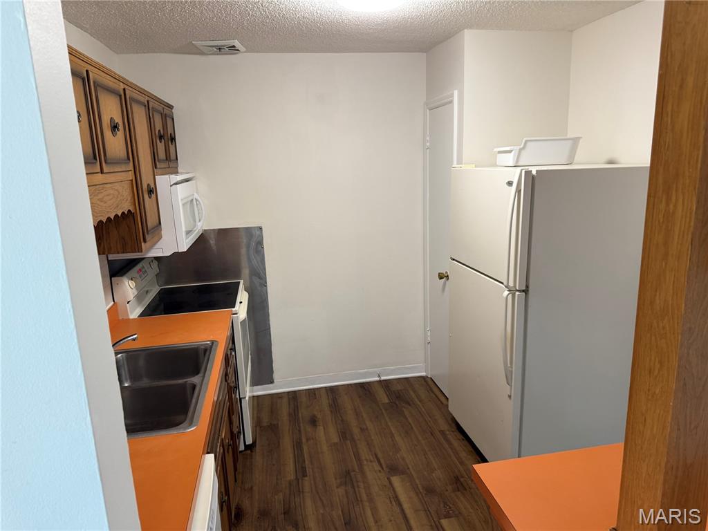 452 Chapel Ridge Drive Unit: F