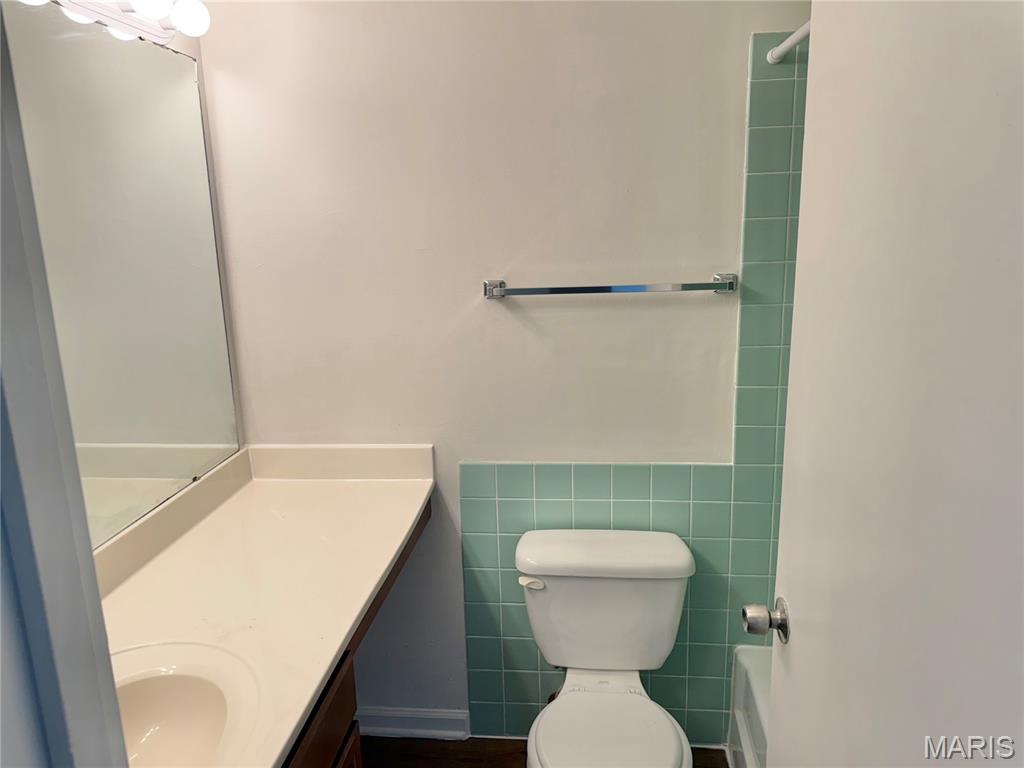 452 Chapel Ridge Drive Unit: F