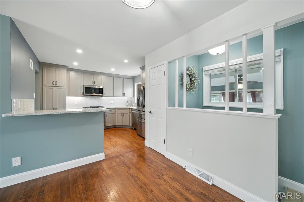 7222 Cheshire Lane