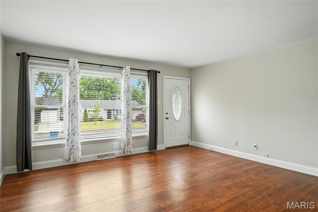 7222 Cheshire Lane