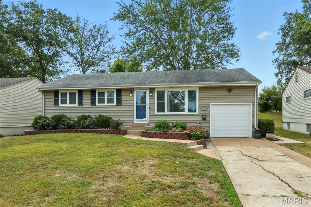 7222 Cheshire Lane