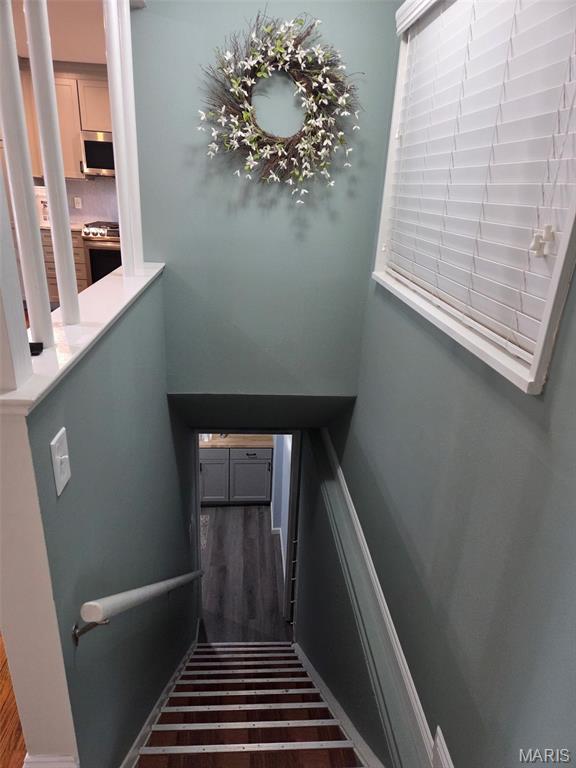 7222 Cheshire Lane