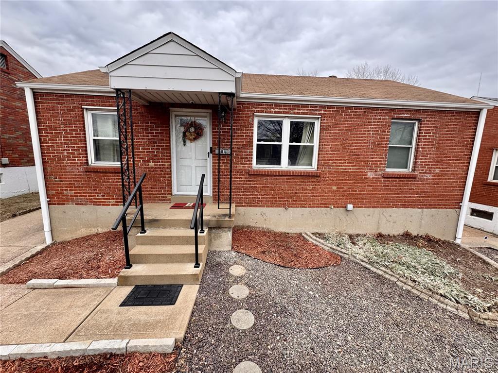 84 S Laclede Station Road