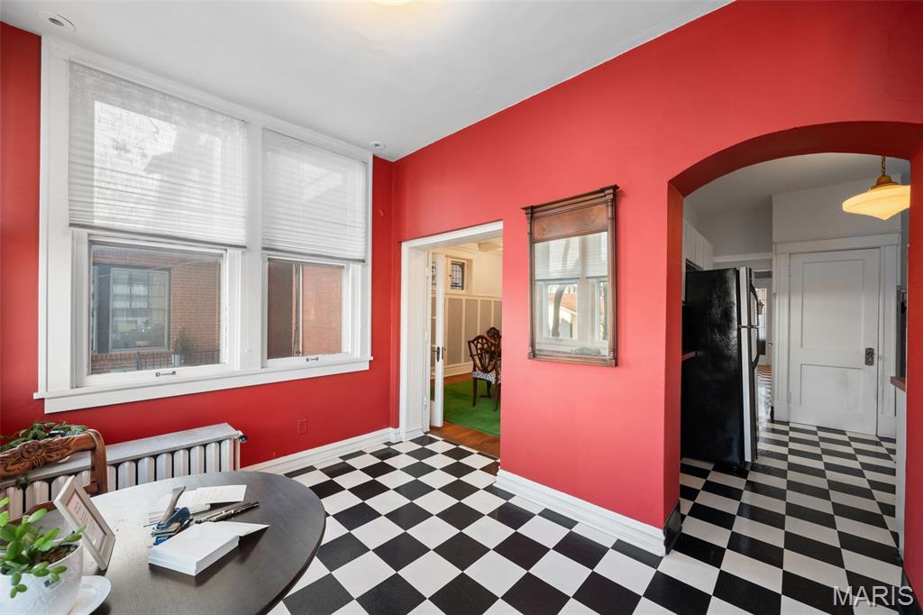 8 Lawn Place