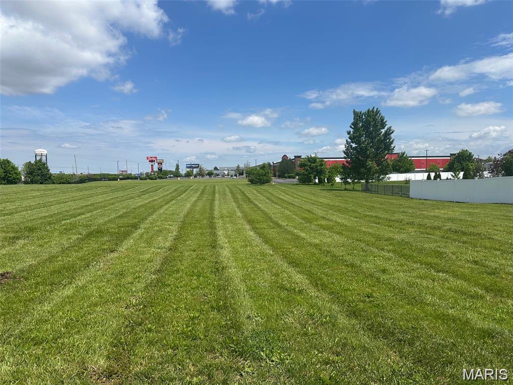 8100 Veterans Memorial Parkway Parkway