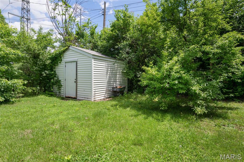 7916 Birkenhead Drive